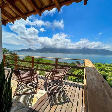 Chale Com Vista Para O Mar Ilhabela Extérieur photo